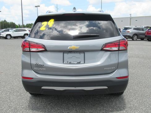Used 2024 Chevrolet Equinox Premier FWD image 6