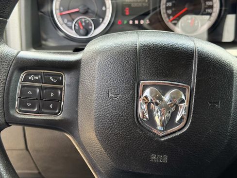 Used 2020 RAM 1500 Tradesman w/ Chrome Plus Package RWD image 29