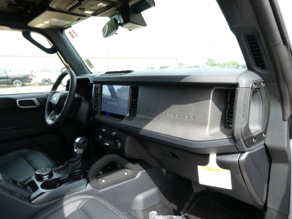 New 2026 Ford Bronco Badlands w/ Sasquatch Package AWD/4WD image 12