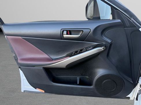 Used 2019 Lexus IS 300 w/ Accessory Package 2 image 7