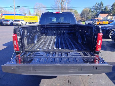 Used 2021 Ford F150 XLT w/ Equipment Group 302A High image 9