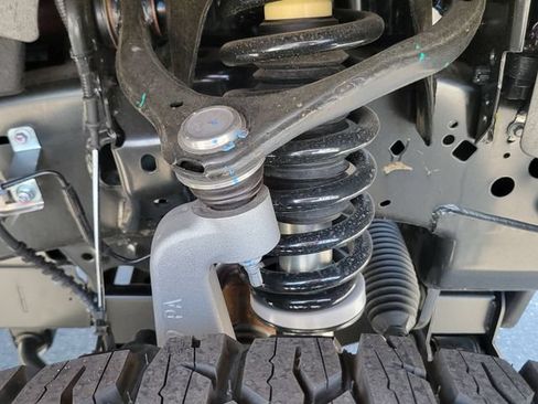 New 2026 Ford F150 Lariat w/ Equipment Group 501A Mid AWD/4WD image 7