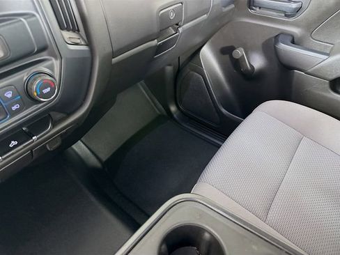 Used 2018 Chevrolet Silverado 1500 W/T w/ Chrome Bumper Package image 23