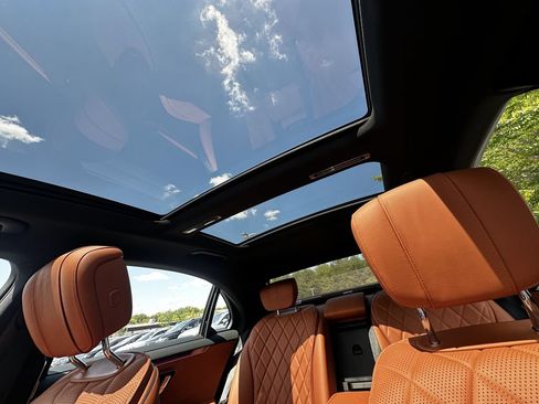 Certified 2024 Mercedes-Benz S 580 4MATIC Sedan image 33