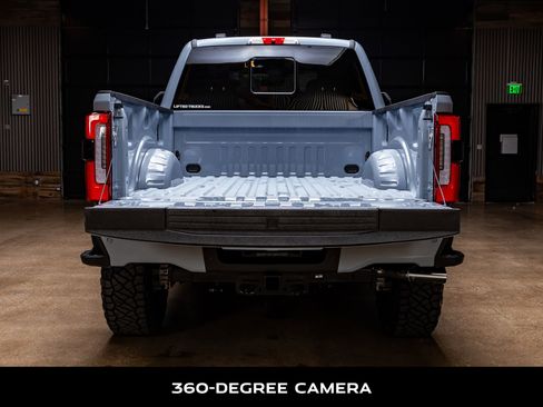Used 2026 Ford F250 Platinum image 9