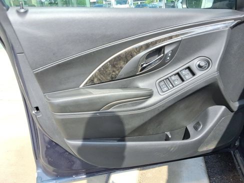 Used 2016 Buick LaCrosse Leather FWD image 22
