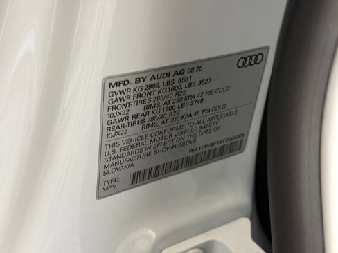 New 2026 Audi SQ8 Prestige AWD/4WD image 18