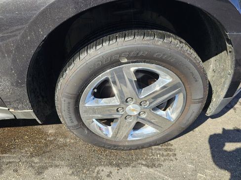 Used 2015 Chevrolet Equinox LTZ image 14