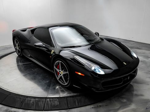 Used 2012 Ferrari 458 Italia Coupe image 22