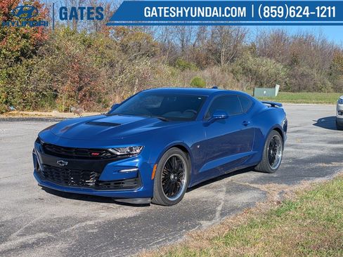 Used 2019 Chevrolet Camaro SS image 1