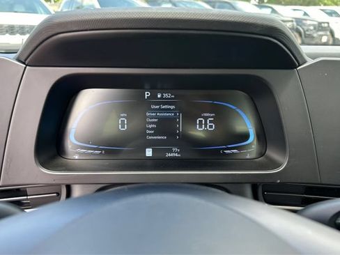 Used 2026 Hyundai Elantra SEL Sport FWD image 16