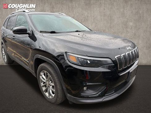 Used 2019 Jeep Cherokee Latitude Plus w/ Cold Weather Group image 1