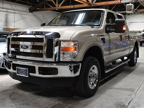 Used 2008 Ford F250 XLT AWD/4WD image 5