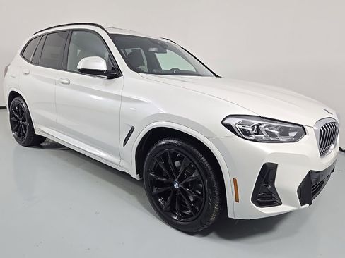 Used 2022 BMW X3 xDrive30i w/ M Sport Package image 7