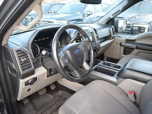 Used 2017 Ford F150 XLT w/ Equipment Group 302A Luxury image 13