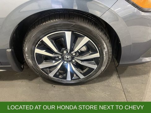 Used 2024 Honda Civic EX-L image 11