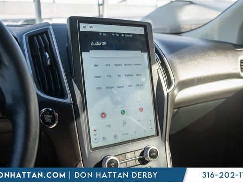 Used 2022 Ford Edge SEL w/ Sport Appearance Package image 7