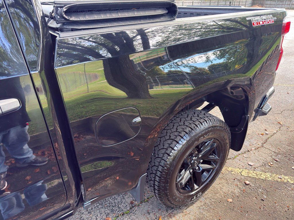 Used 2022 Chevrolet Silverado 1500 Custom Trail Boss AWD/4WD image 10