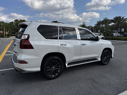 Used 2021 Lexus GX 460 Premium image 5