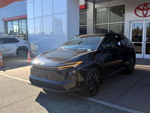 New 2026 Toyota bZ FWD image 2
