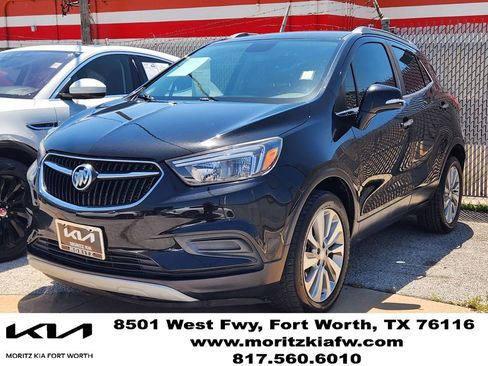 Used 2018 Buick Encore Preferred FWD image 2