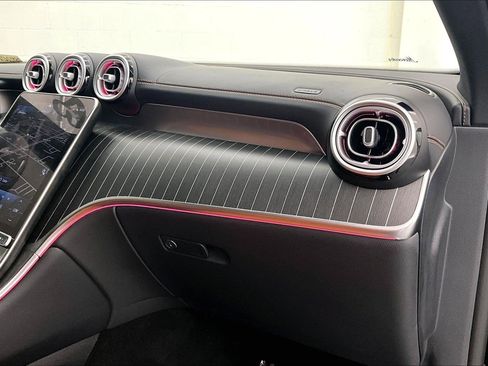 Certified 2023 Mercedes-Benz GLC 300 image 20