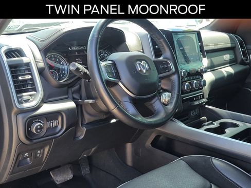 Used 2020 RAM 1500 Laramie AWD/4WD image 19