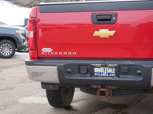 Used 2010 Chevrolet Silverado 2500 LT w/ Interior Plus Package image 10