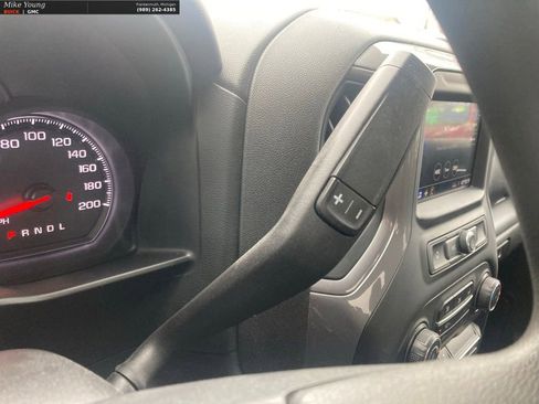 Used 2020 Chevrolet Silverado 1500 Custom Trail Boss w/ Custom Convenience Package image 22