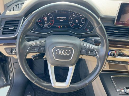 Used 2018 Audi Q5 2.0T Premium Plus w/ Premium Plus Package image 17