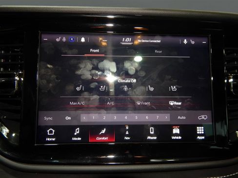 Used 2022 Dodge Durango SRT w/ SRT Interior Appearance Group image 28