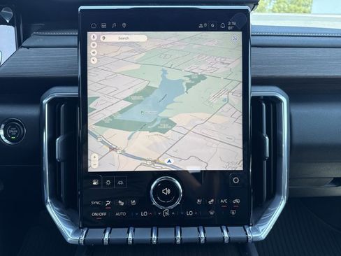 New 2026 GMC Acadia Denali w/ Super Cruise Package FWD image 9