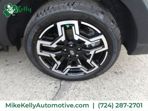 Certified 2025 Hyundai Santa Cruz Limited image 25