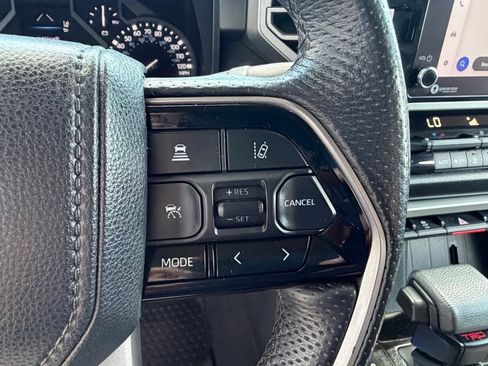 Used 2022 Toyota Tundra SR5 AWD/4WD image 22