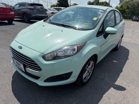 Used 2017 Ford Fiesta SE FWD image 22