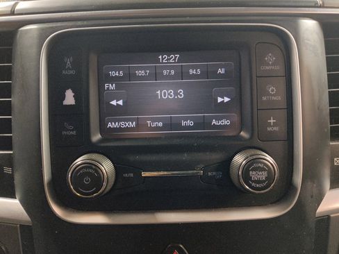Used 2021 RAM 1500 Classic SLT RWD image 25