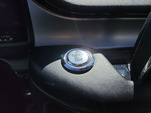 Used 2024 Lincoln Aviator Premiere w/ Premium Package image 8