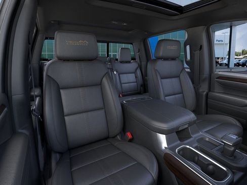 New 2026 Chevrolet Silverado 1500 High Country w/ High Country Premium Package AWD/4WD image 31