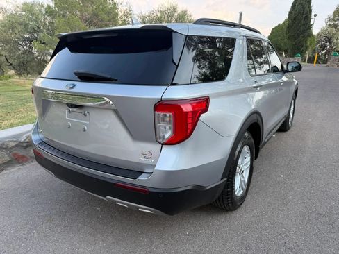 Used 2020 Ford Explorer XLT w/ Equipment Group 202A RWD image 5