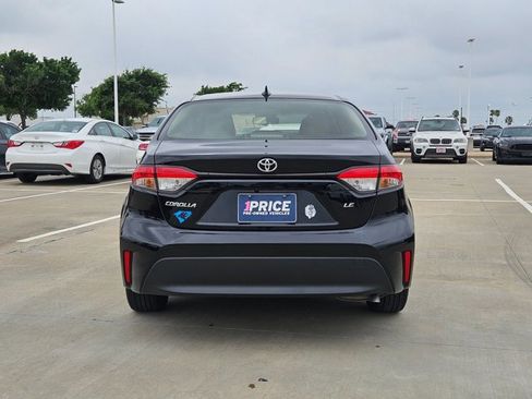 Used 2023 Toyota Corolla LE FWD image 6