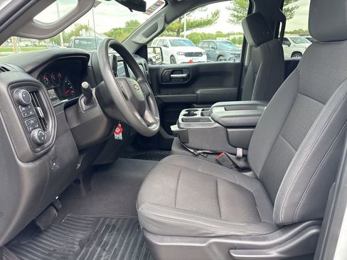 Used 2021 Chevrolet Silverado 1500 Custom image 60