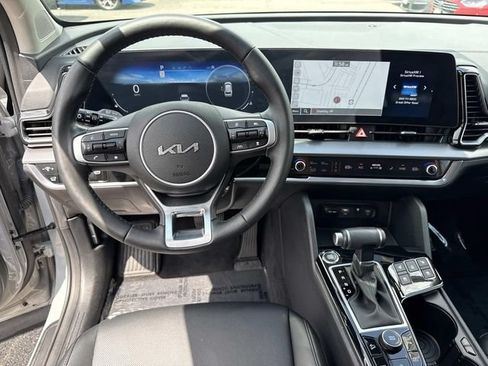 Used 2025 Kia Sportage SX FWD image 18