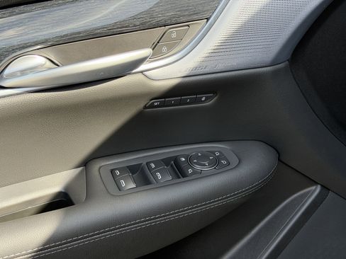 New 2026 Cadillac XT5 Premium Luxury w/ LPO, ONYX Package FWD image 18