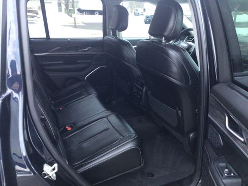 Used 2023 Jeep Grand Cherokee 30th Anniversary image 9