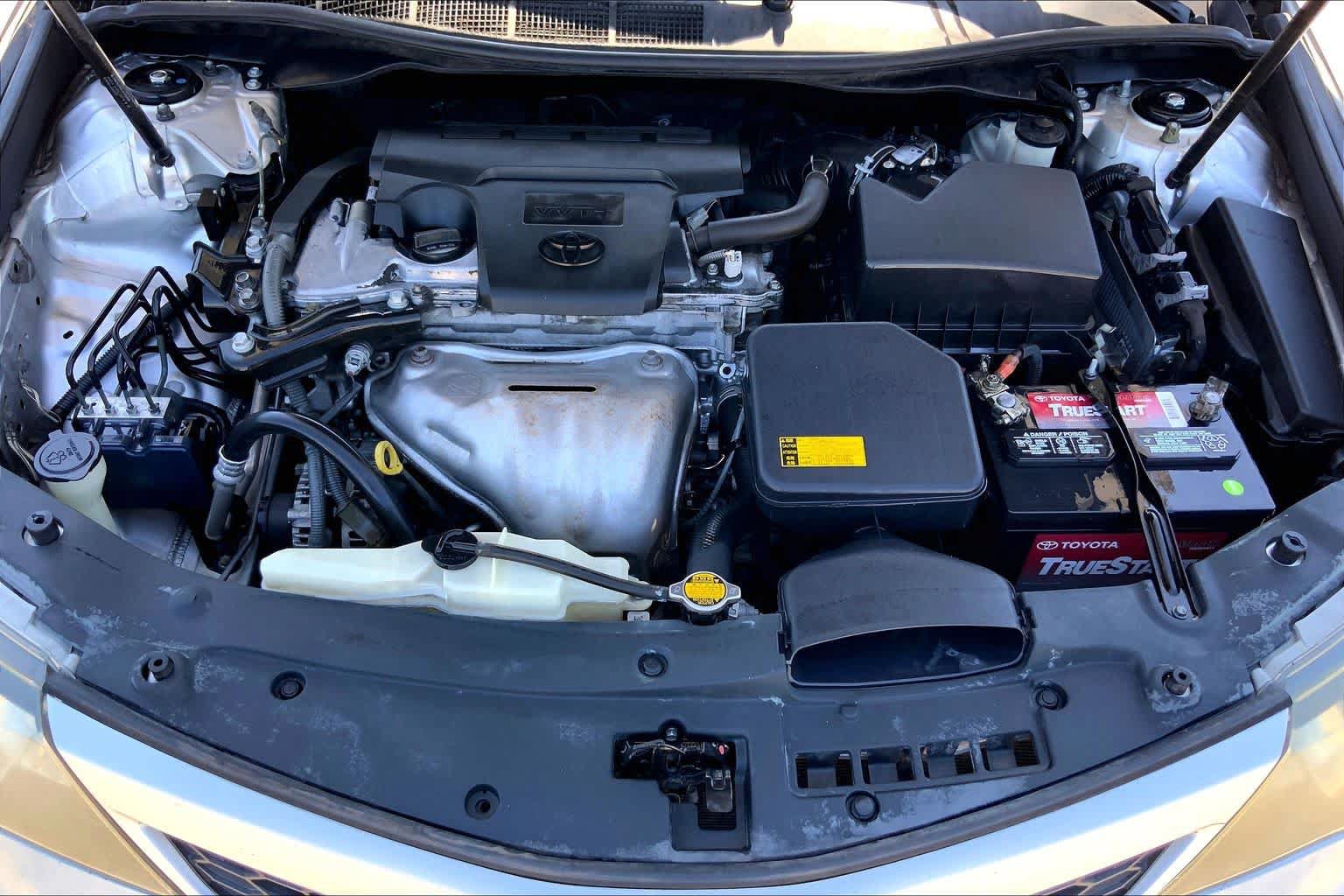 Used 2013 Toyota Camry SE FWD image 30