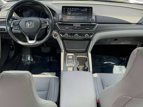 Certified 2019 Honda Accord EX-L image 10