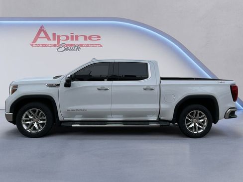 Used 2021 GMC Sierra 1500 SLT w/ SLT Premium Package image 2