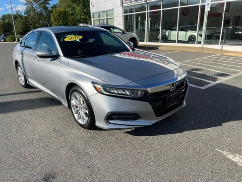 Used 2018 Honda Accord LX image 1