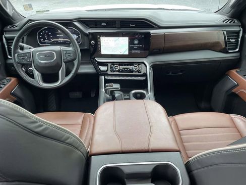 Used 2023 GMC Sierra 1500 Denali Ultimate image 15