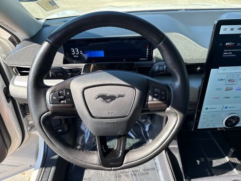 Certified 2022 Ford Mustang Mach-E Select w/ Comfort/Technology Package image 14